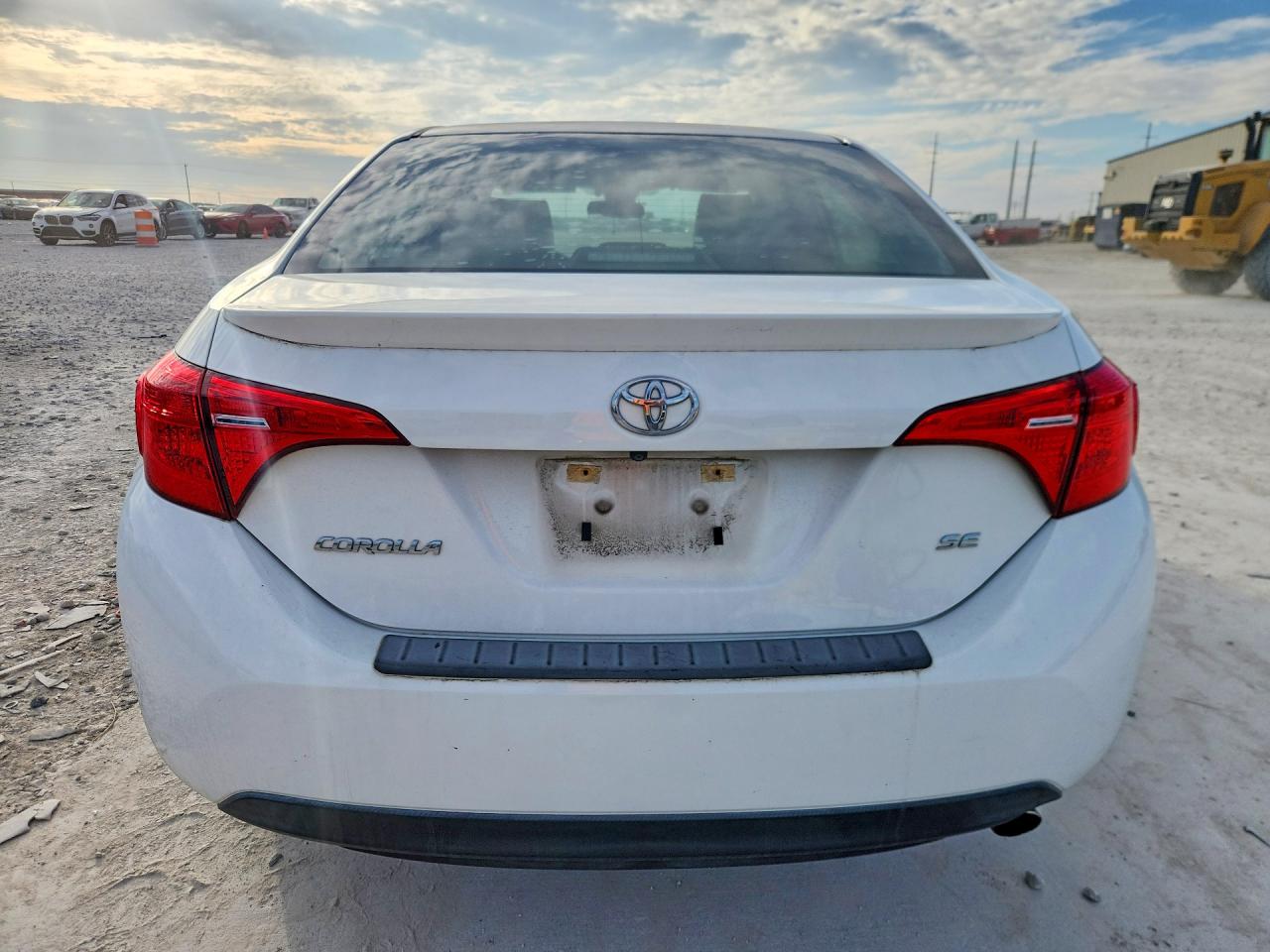 2017 TOYOTA COROLLA SE photo 16