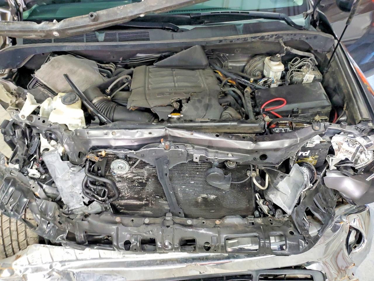 2013 TOYOTA TUNDRA CREWMAX SR5 photo 11