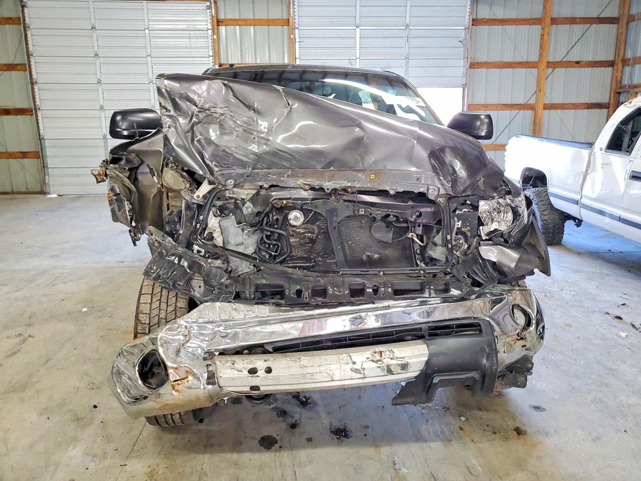2013 TOYOTA TUNDRA CREWMAX SR5 photo 5