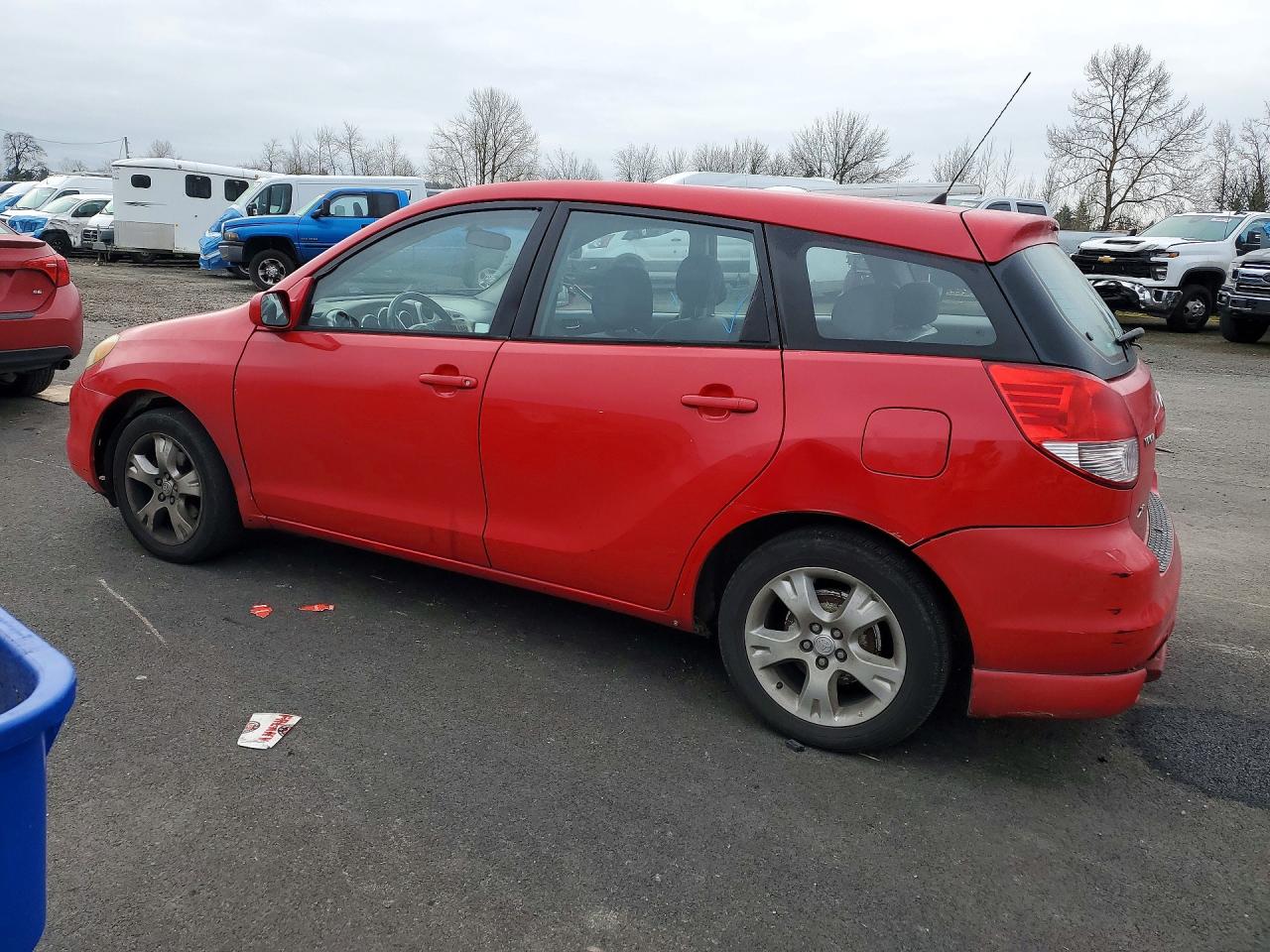 2004 TOYOTA COROLLA MATRIX photo 2