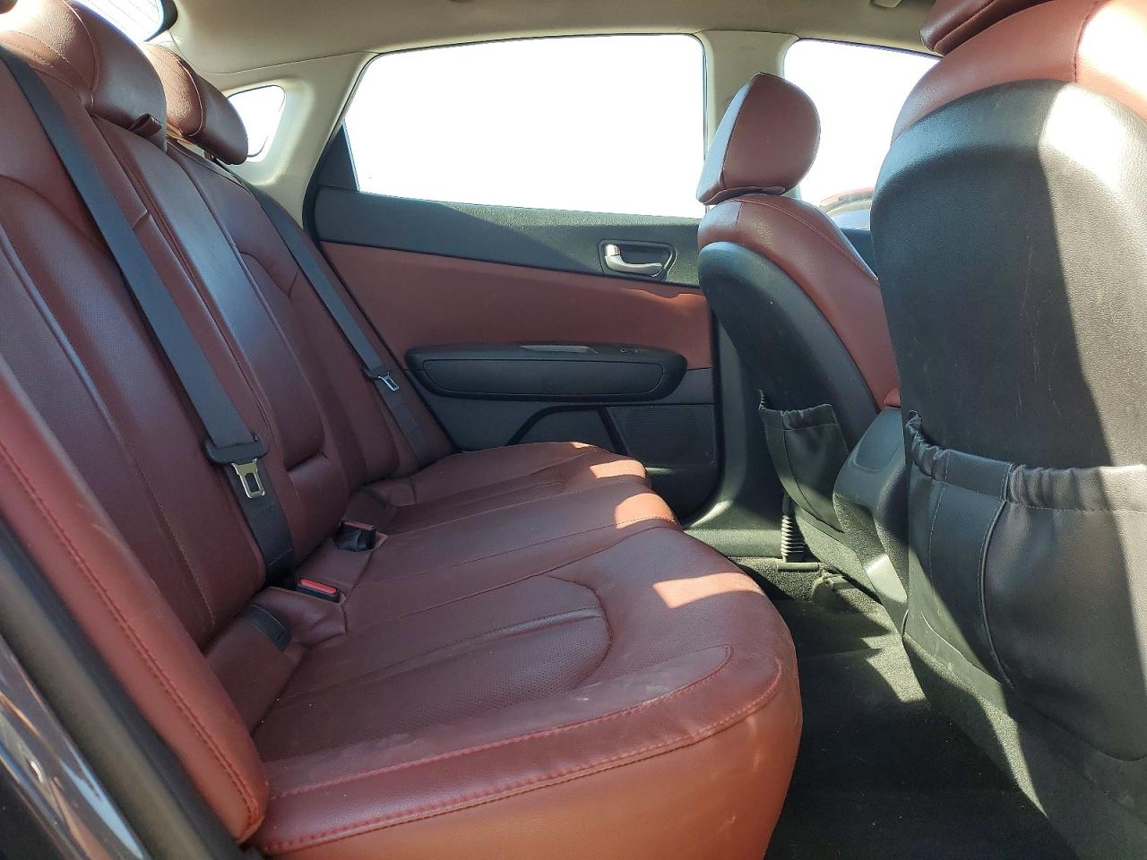 2017 KIA OPTIMA LX photo 10