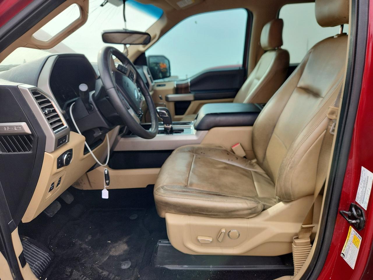 2016 FORD F150 photo 19