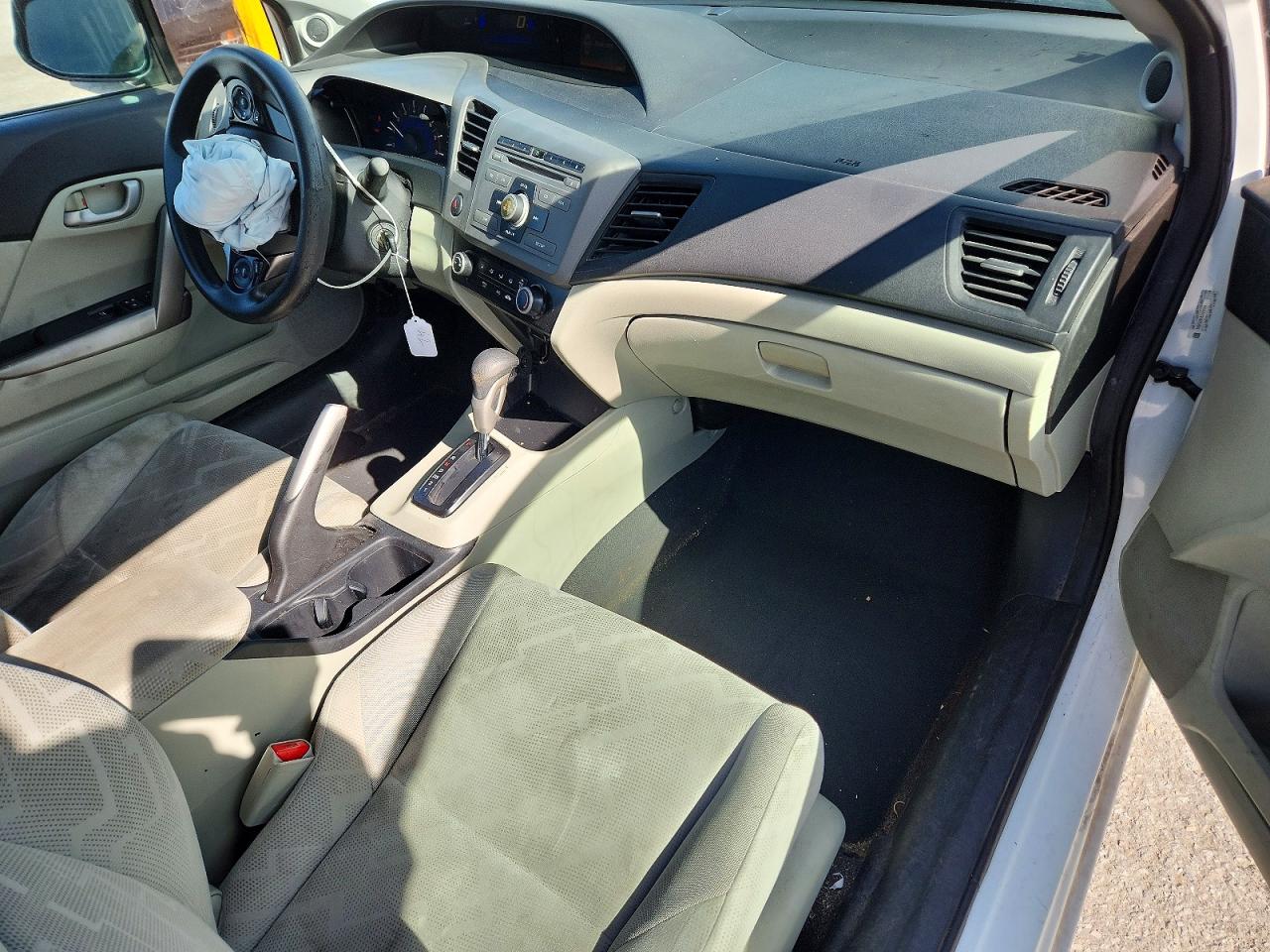 2012 HONDA CIVIC LX photo 15