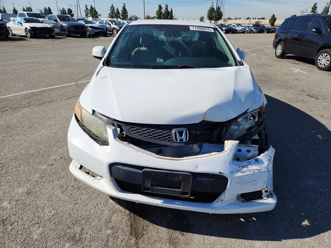 2012 HONDA CIVIC LX photo 9