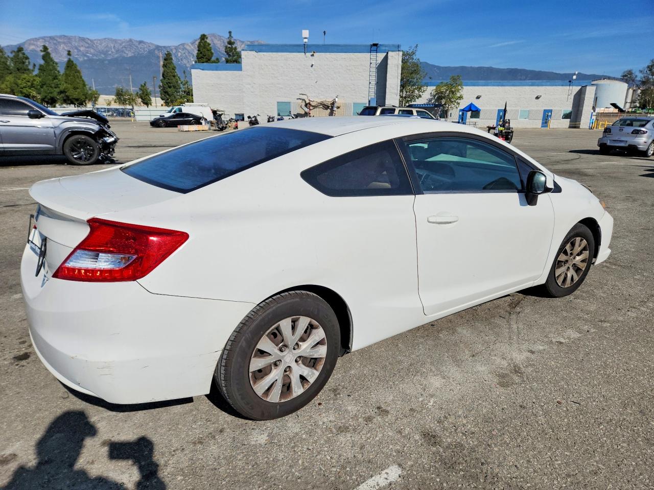 2012 HONDA CIVIC LX photo 5