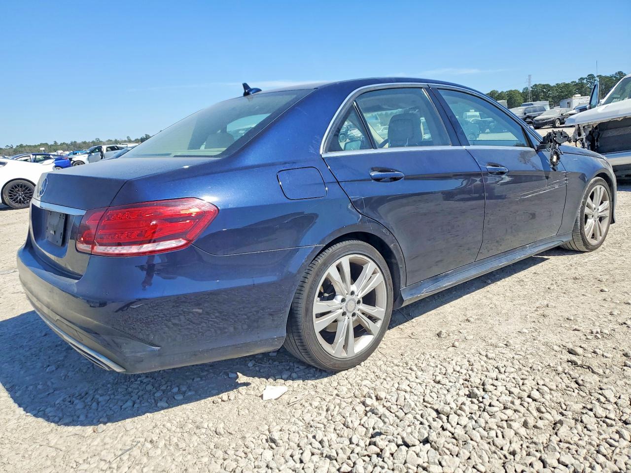 2016 MERCEDES-BENZ E 350 photo 3