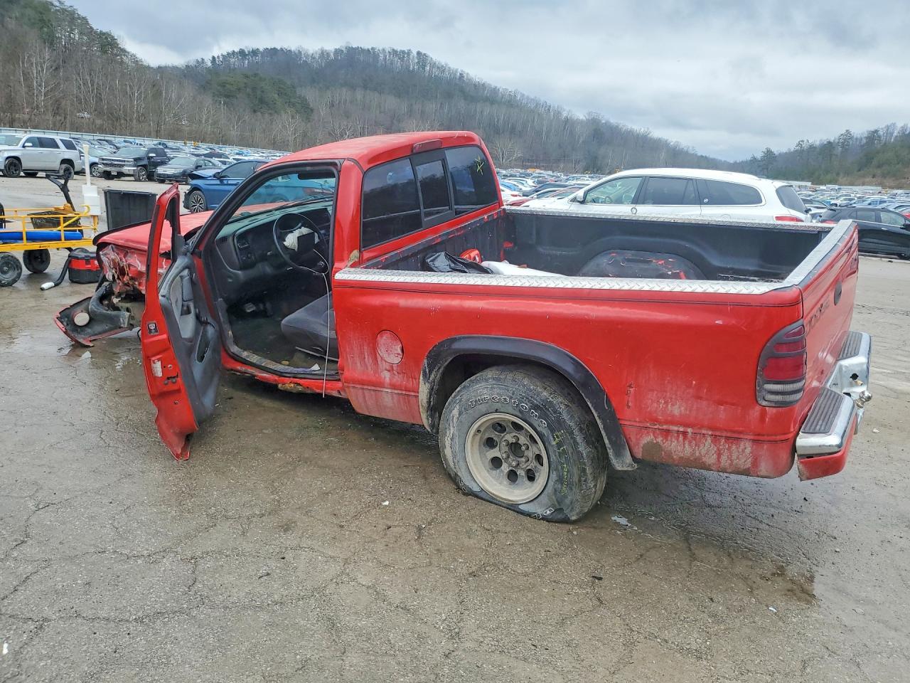 1997 DODGE DAKOTA photo 2