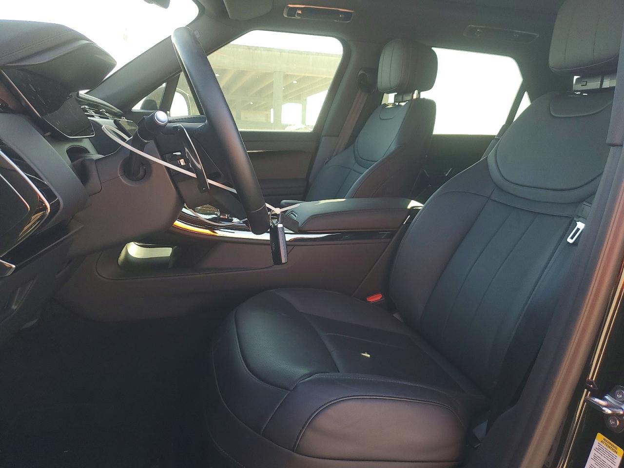 2024 LAND ROVER RANGE ROVER SPORT DYNAMIC SE photo 13