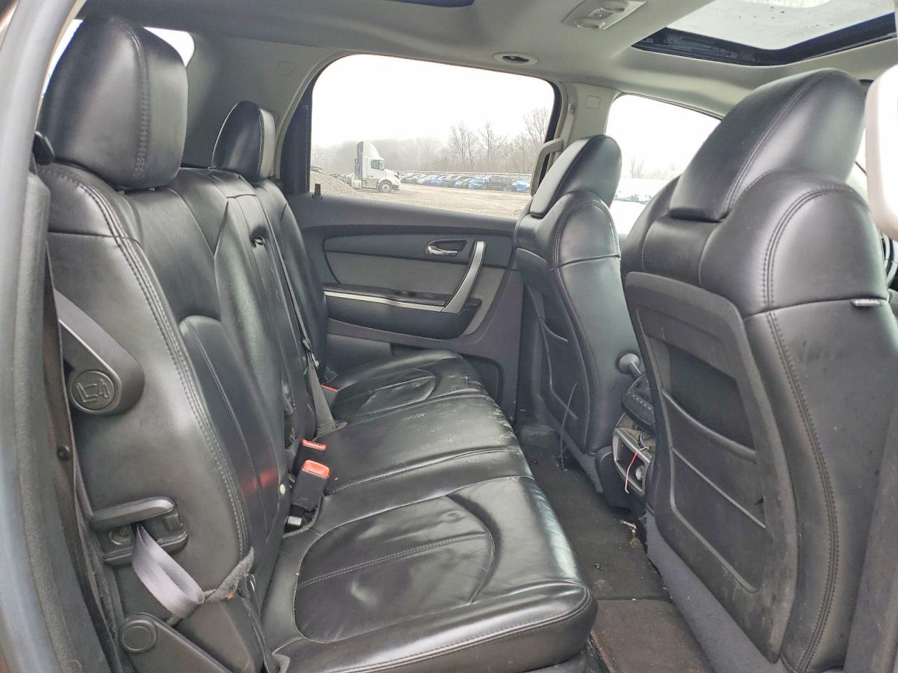 2008 GMC ACADIA SLT-1 photo 11
