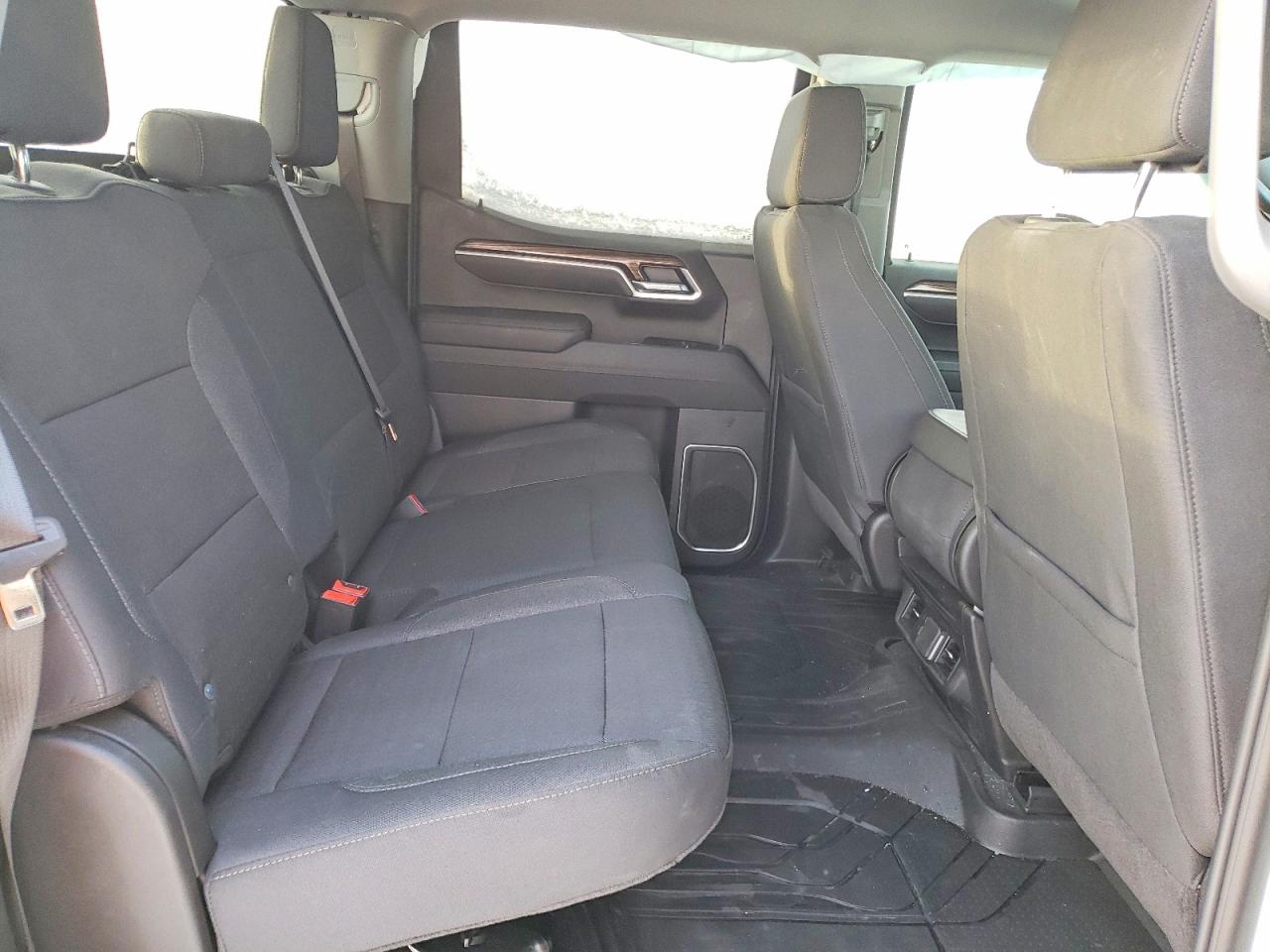 2025 CHEVROLET SILVERADO K1500 LT photo 28