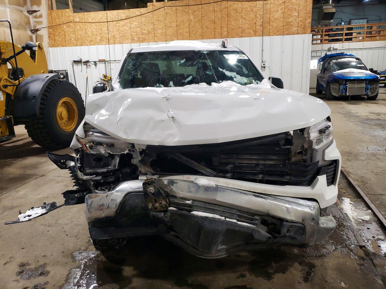 2025 CHEVROLET SILVERADO K1500 LT photo 13