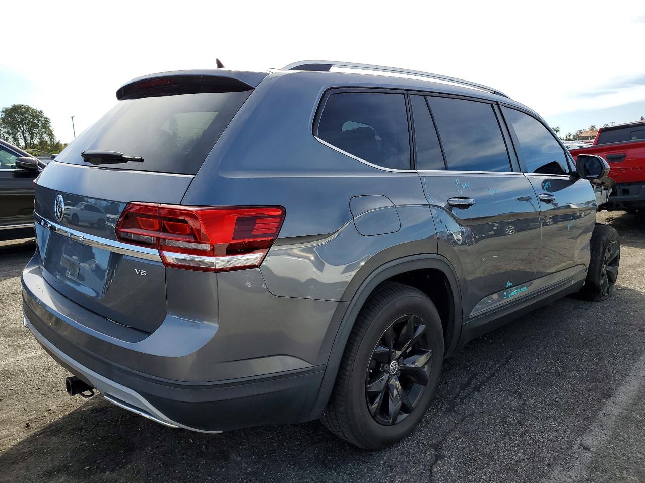 2018 VOLKSWAGEN ATLAS SE photo 7