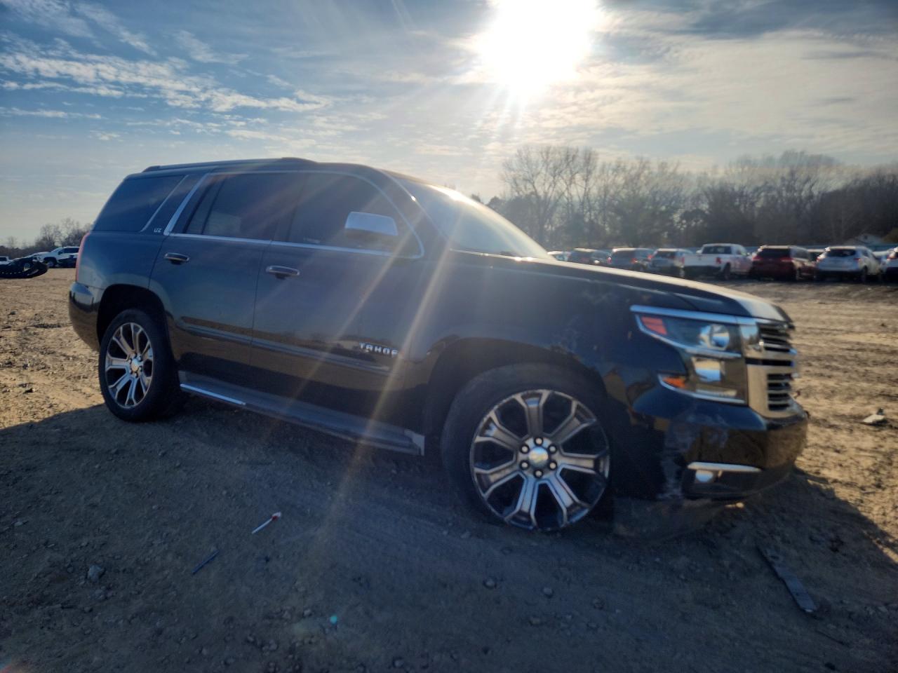 2015 CHEVROLET TAHOE C1500 LTZ photo 4