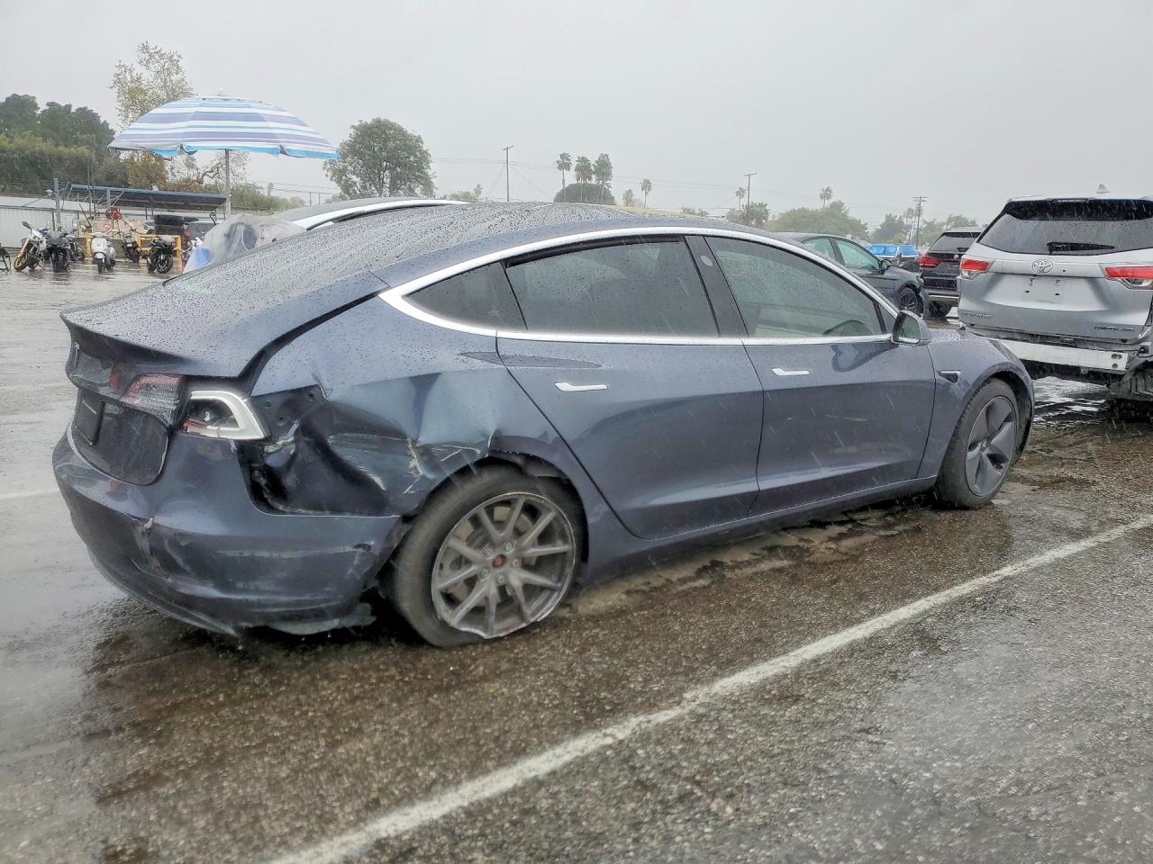 2020 TESLA MODEL 3 photo 7