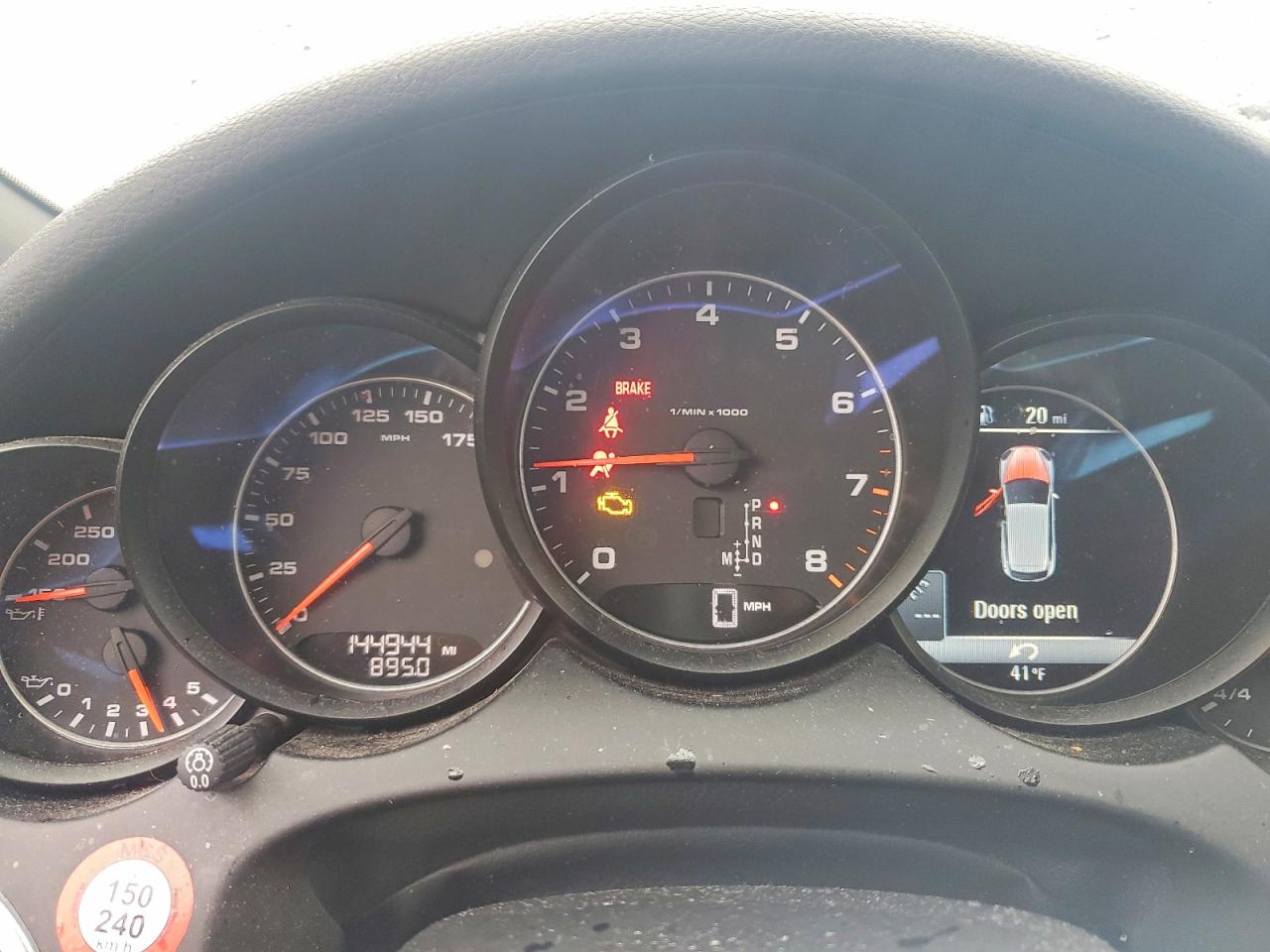 2018 PORSCHE CAYENNE photo 9