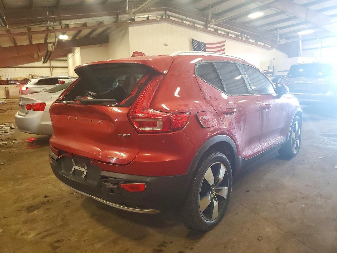 2019 VOLVO XC40 T5 MOMENTUM photo 7