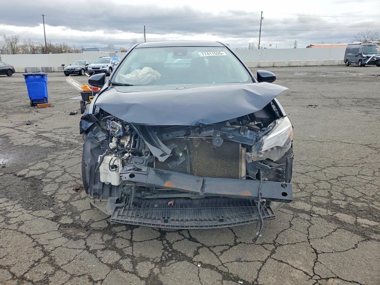 2017 TOYOTA COROLLA LE photo 9