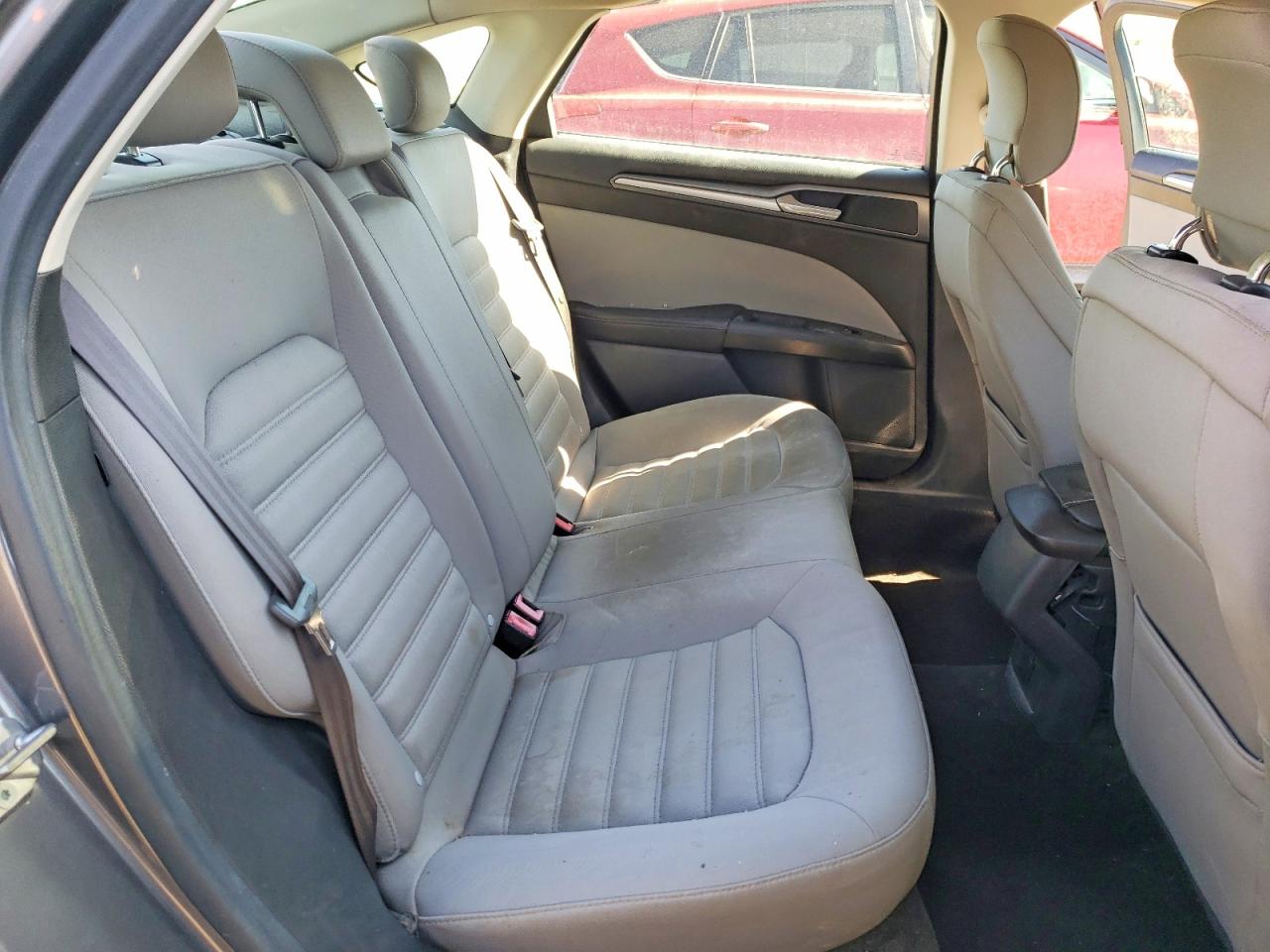 2013 FORD FUSION photo 19
