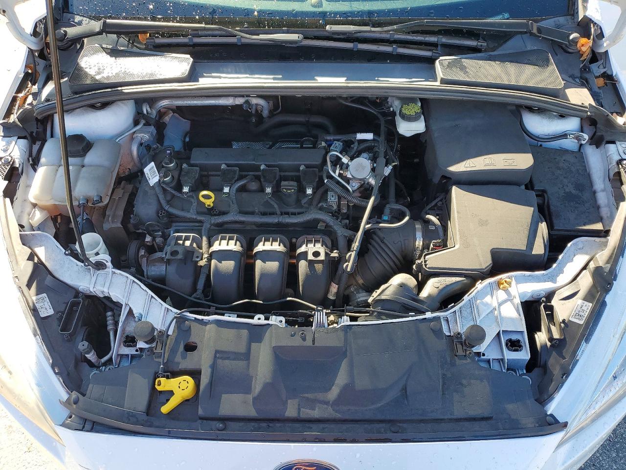 2018 FORD FOCUS SE photo 11