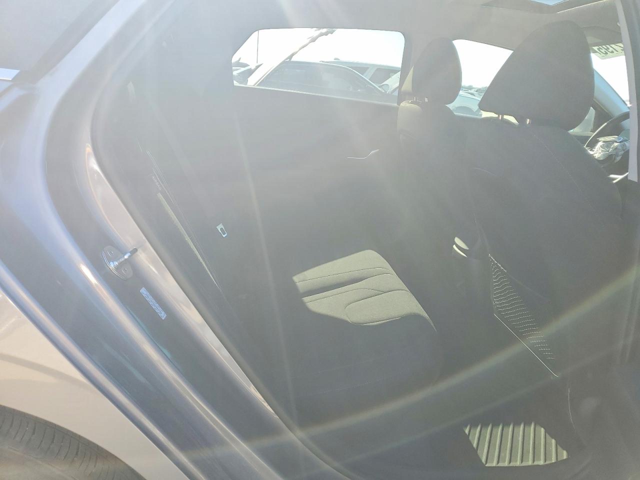 2024 HYUNDAI ELANTRA SEL photo 19