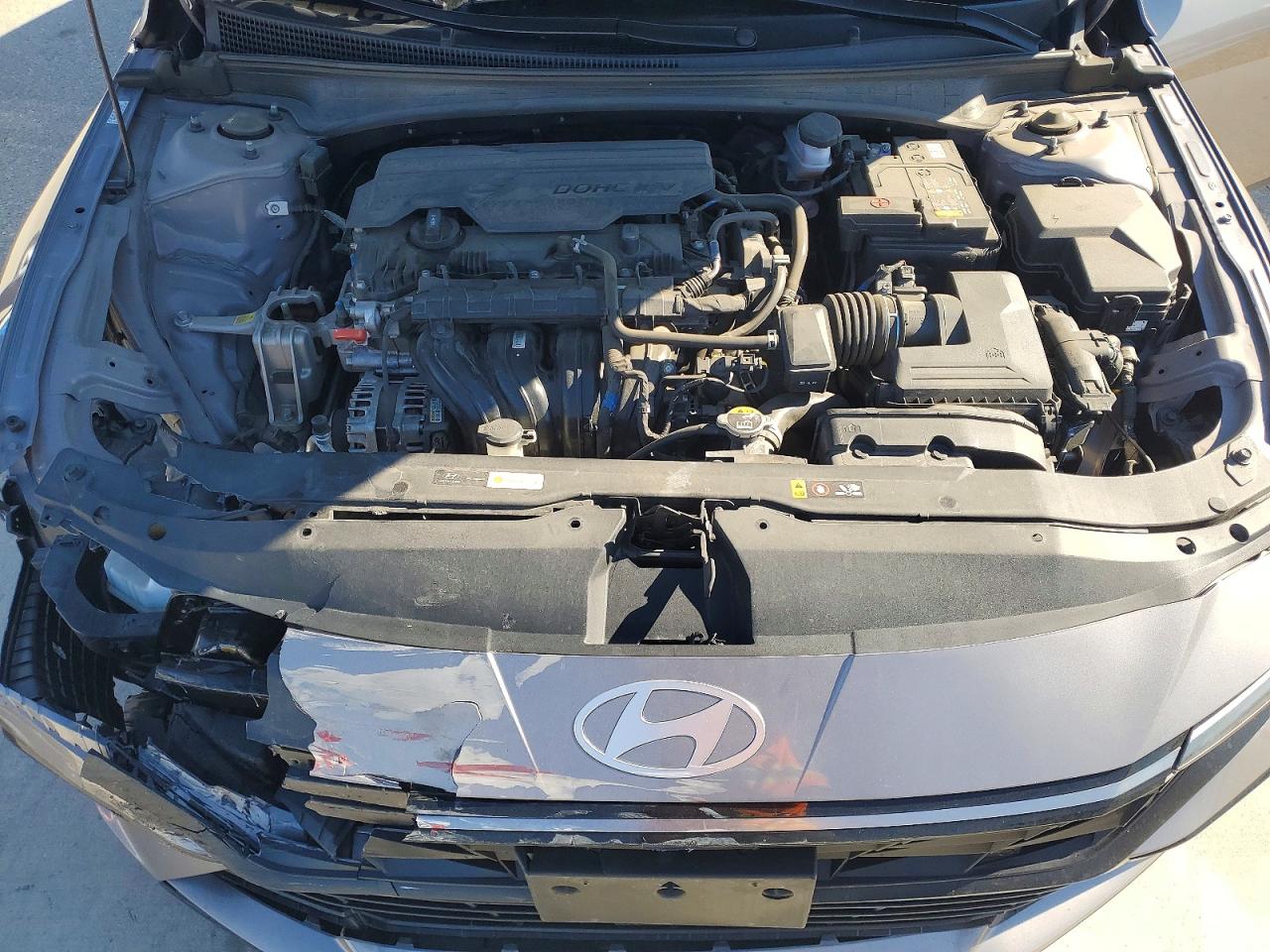 2024 HYUNDAI ELANTRA SEL photo 21