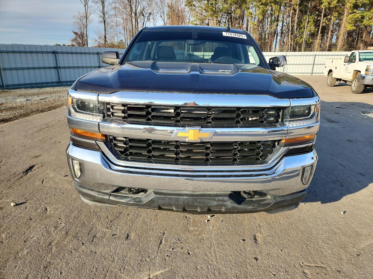 2016 CHEVROLET SILVERADO K1500 LT photo 5