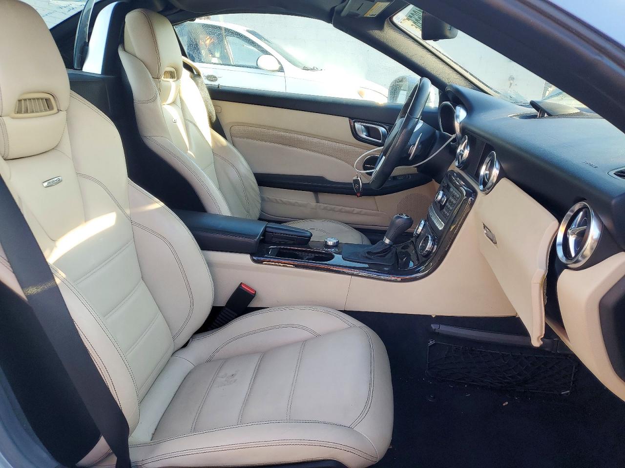2013 MERCEDES-BENZ SLK 55 AMG photo 28