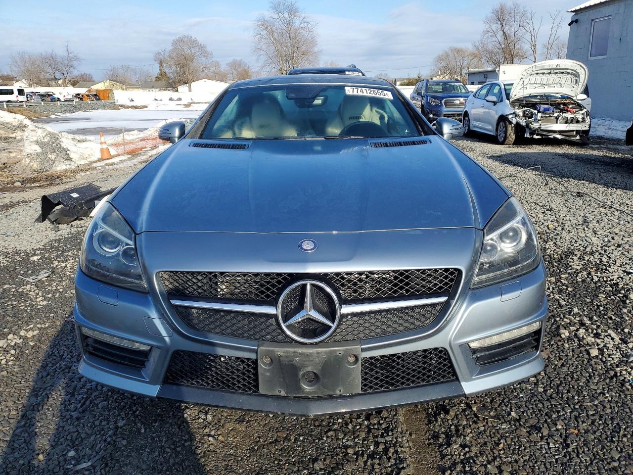 2013 MERCEDES-BENZ SLK 55 AMG photo 13