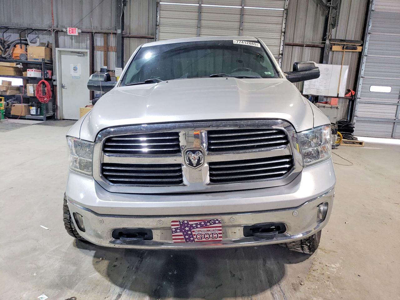 2016 RAM 1500 SLT photo 5