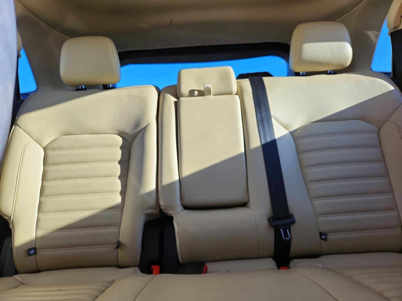 2017 FORD EDGE SEL photo 10