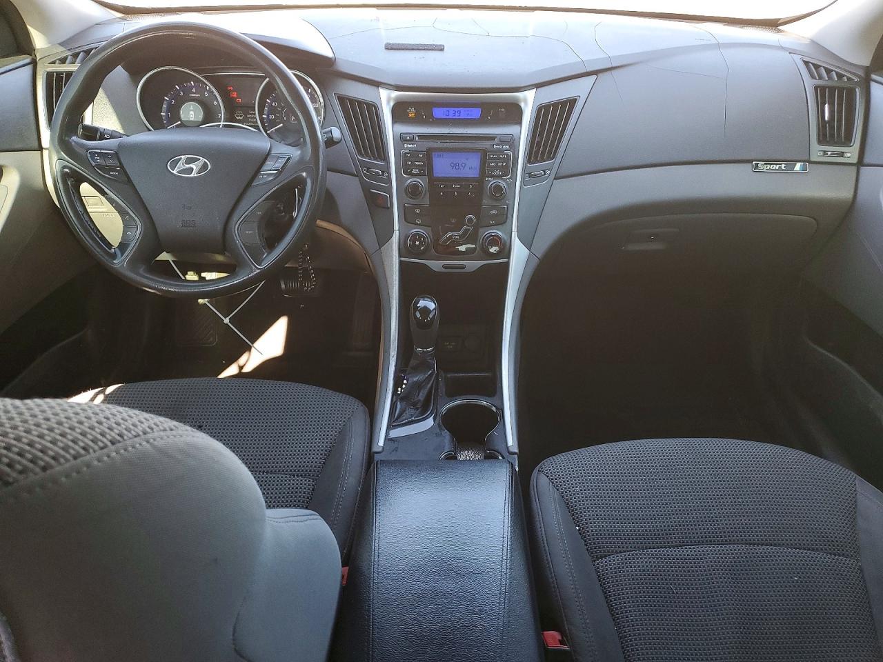 2011 HYUNDAI SONATA GLS photo 8