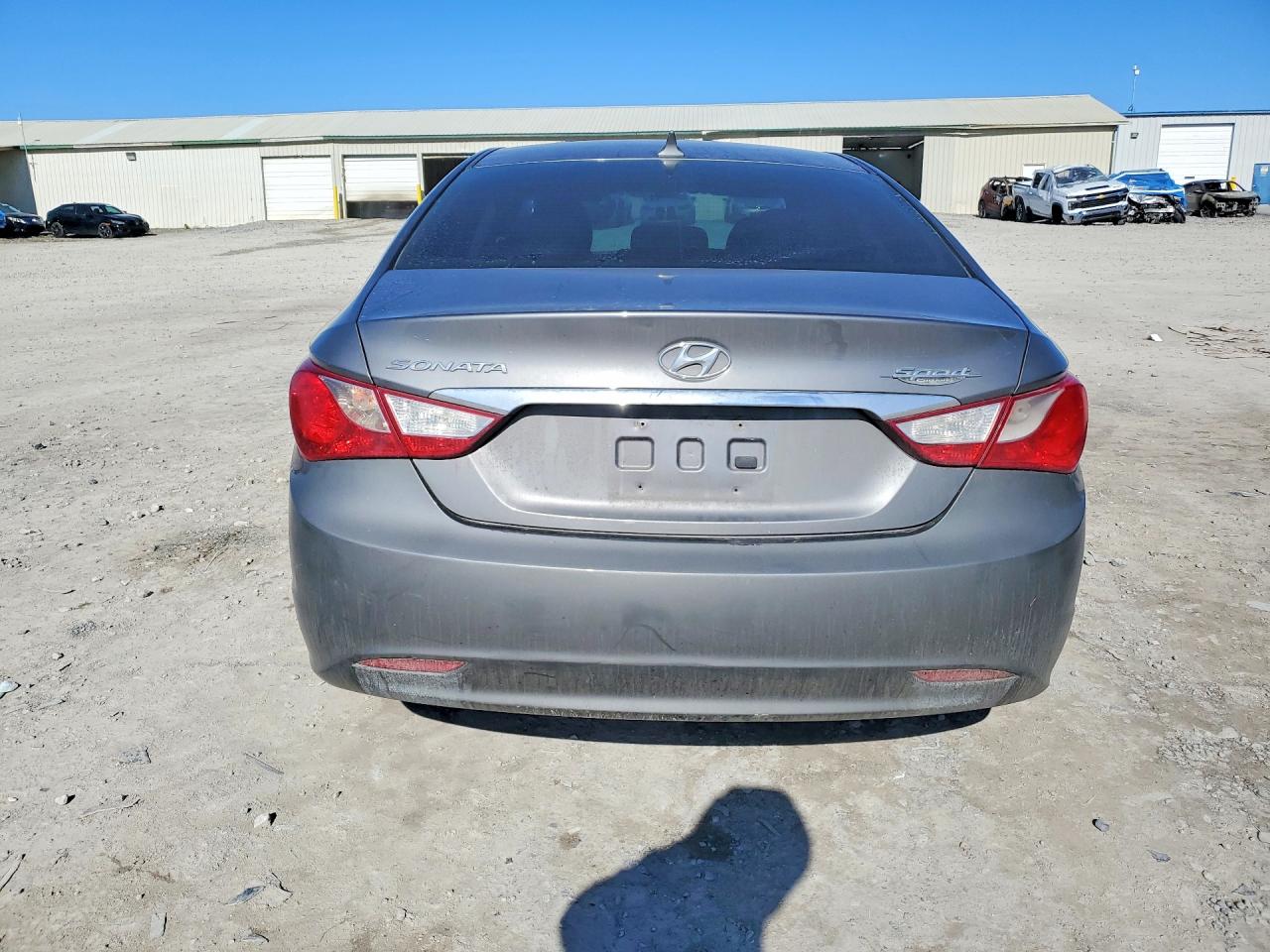 2011 HYUNDAI SONATA GLS photo 6