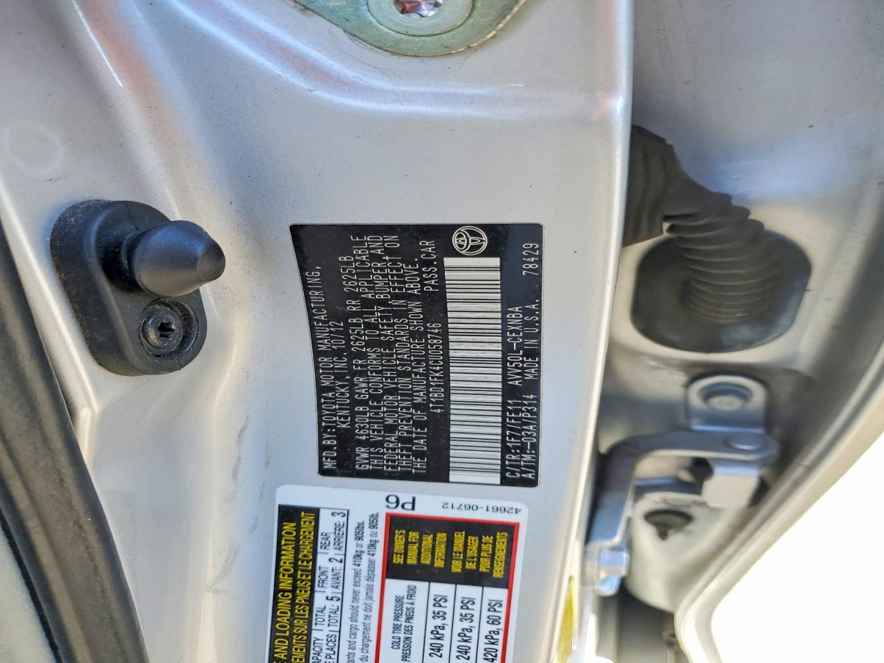 2012 TOYOTA CAMRY HYBRID photo 34