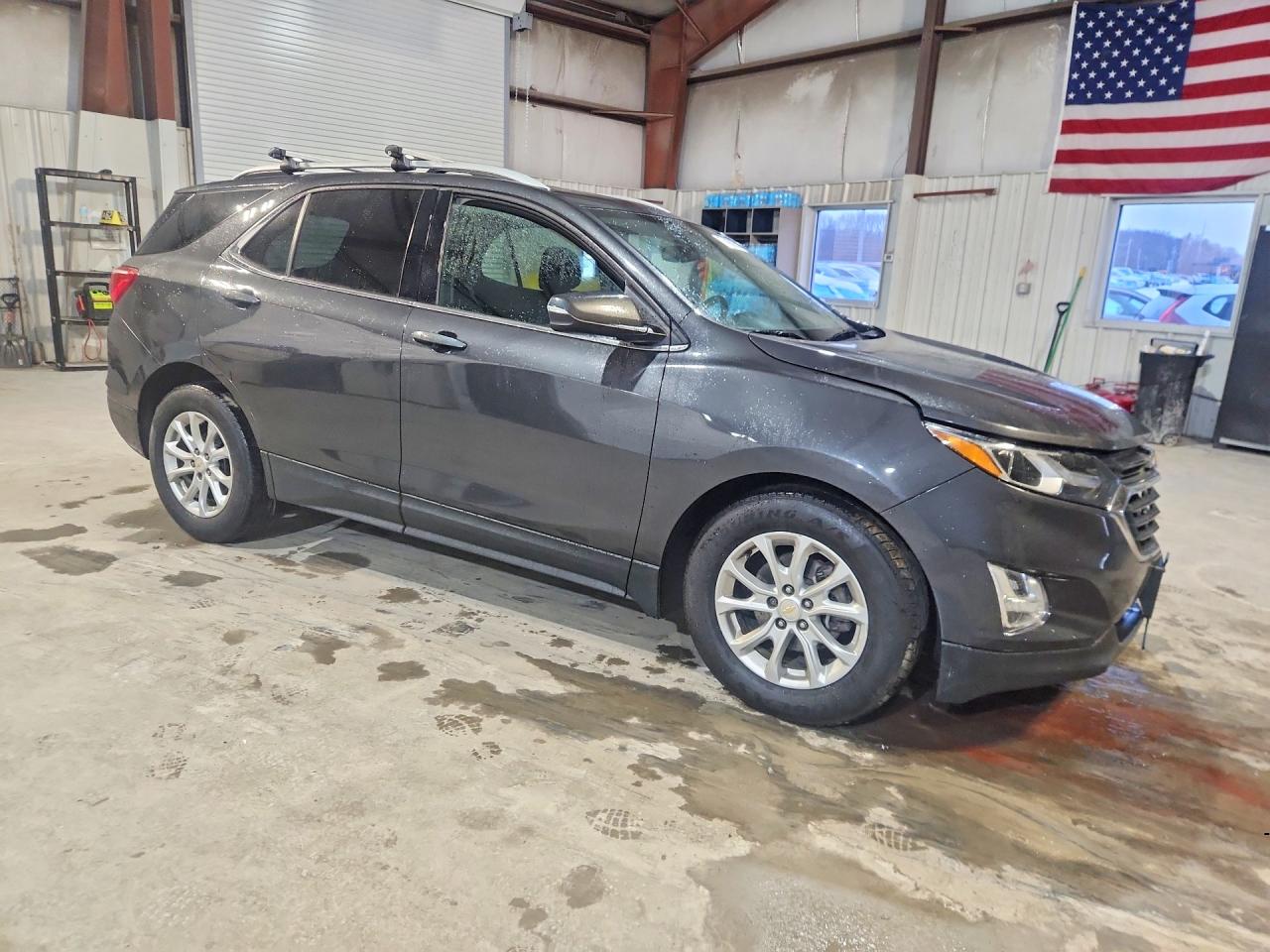 2018 CHEVROLET EQUINOX LT photo 4