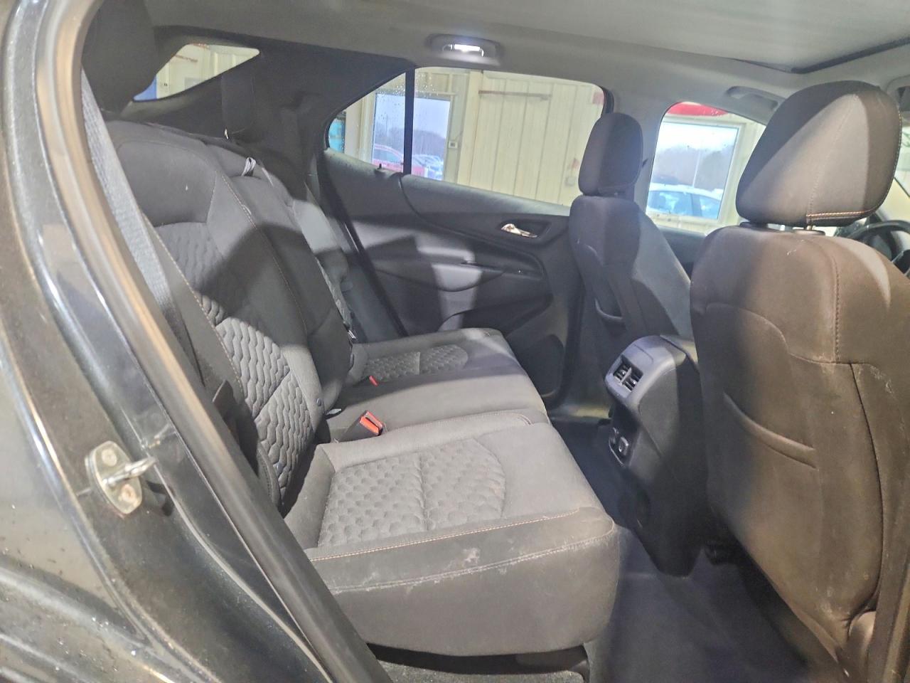 2018 CHEVROLET EQUINOX LT photo 11