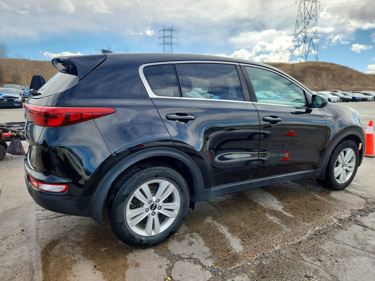 2019 KIA SPORTAGE LX photo 3