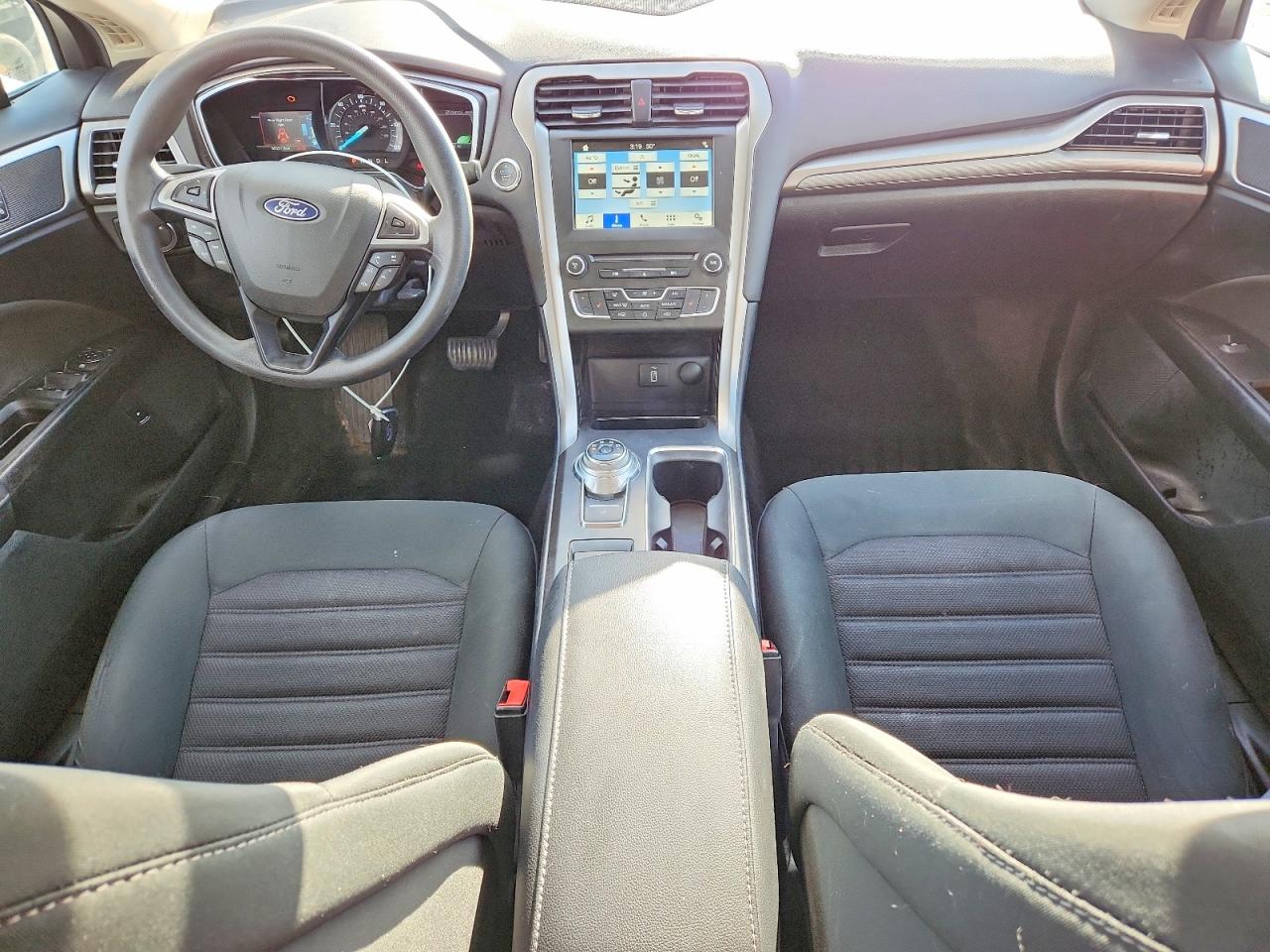 2018 FORD FUSION SE HYBRID photo 15