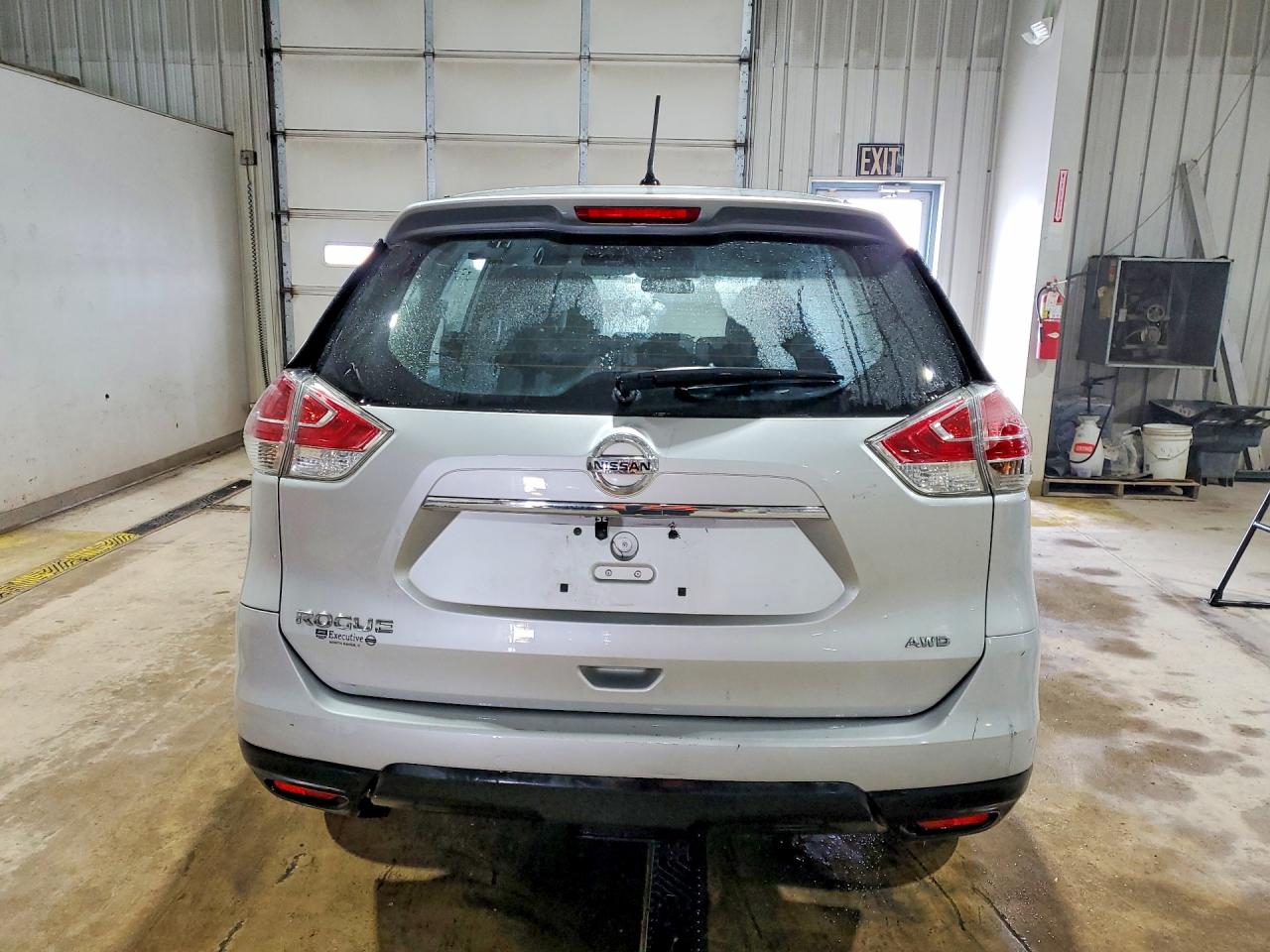 2016 NISSAN ROGUE S photo 11