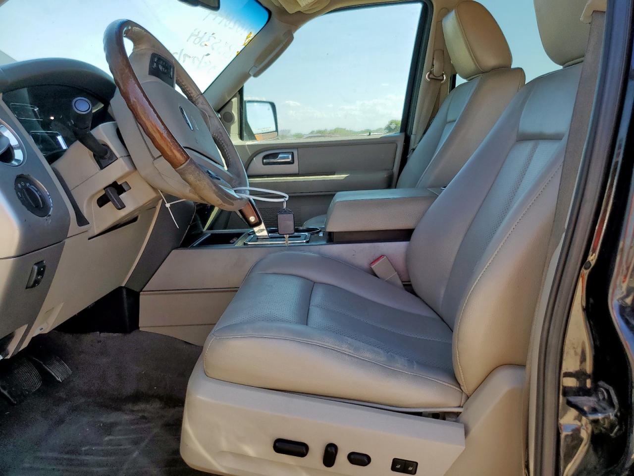 2010 FORD EXPEDITION LIMITED photo 13