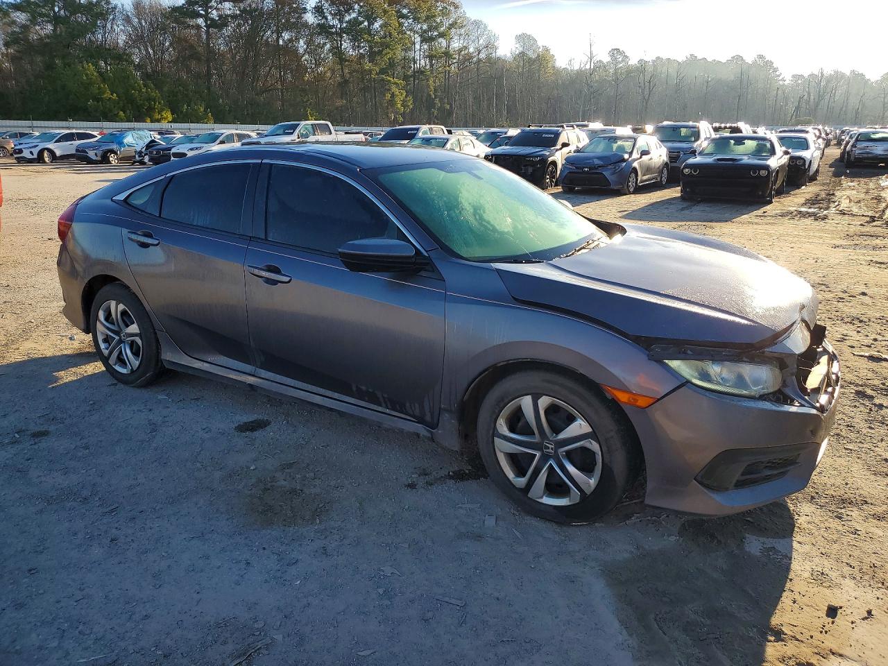 2016 HONDA CIVIC LX photo 4