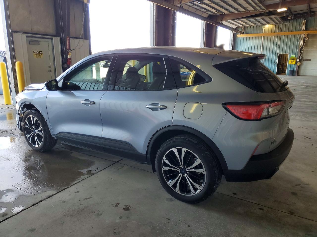2022 FORD ESCAPE SE photo 3