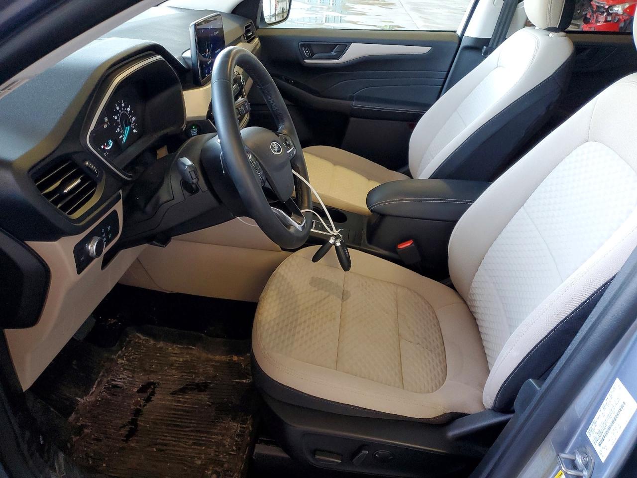 2022 FORD ESCAPE SE photo 13