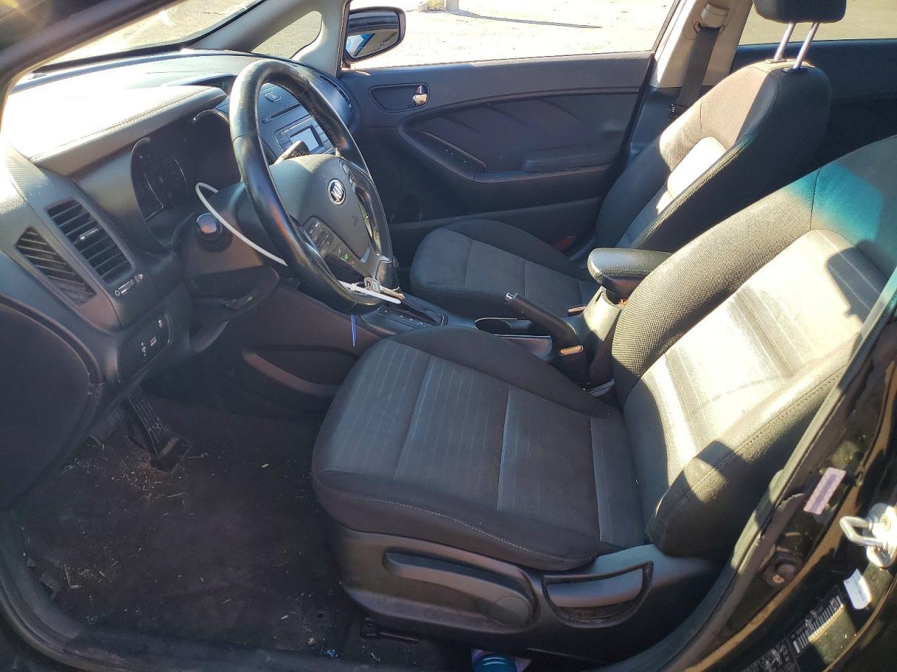 2015 KIA FORTE EX photo 13