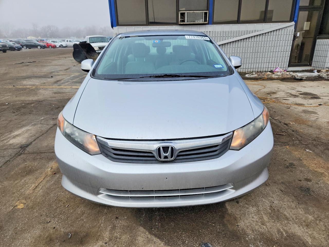 2012 HONDA CIVIC LX photo 5