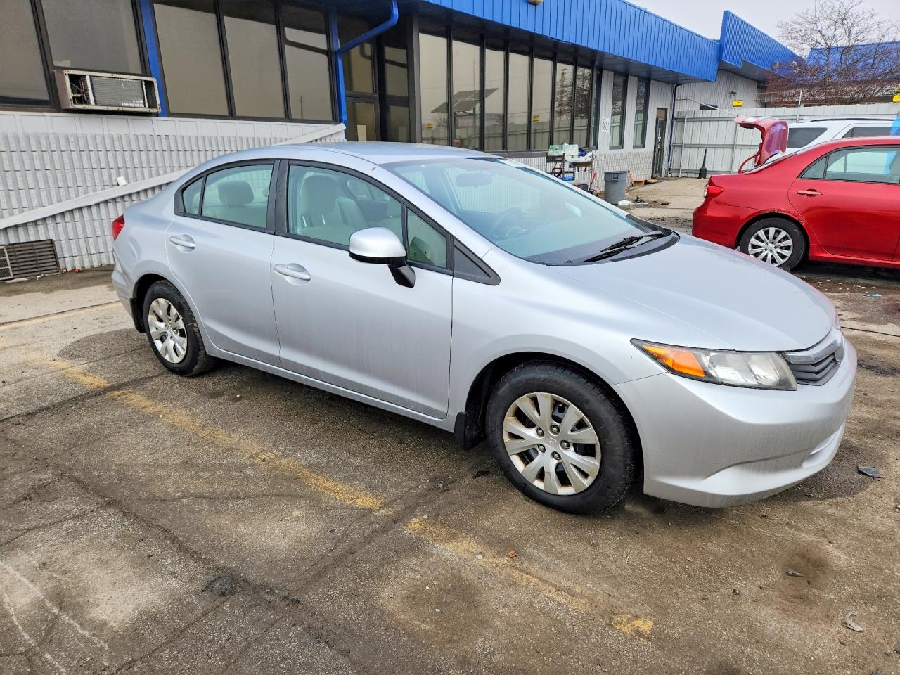 2012 HONDA CIVIC LX photo 4