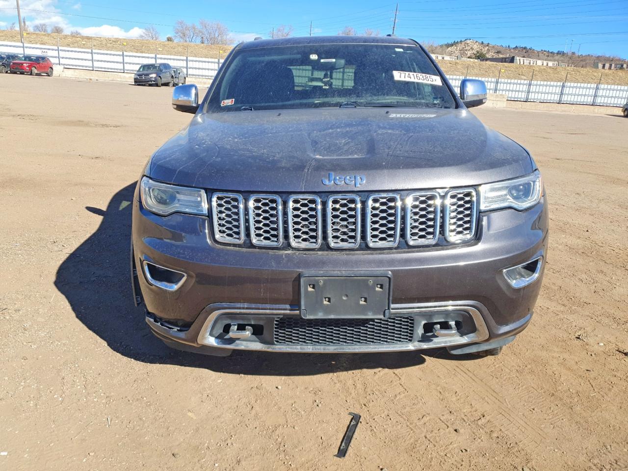 2018 JEEP GRAND CHEROKEE OVERLAND photo 9