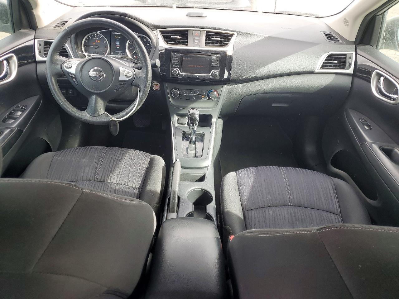 2017 NISSAN SENTRA S photo 8