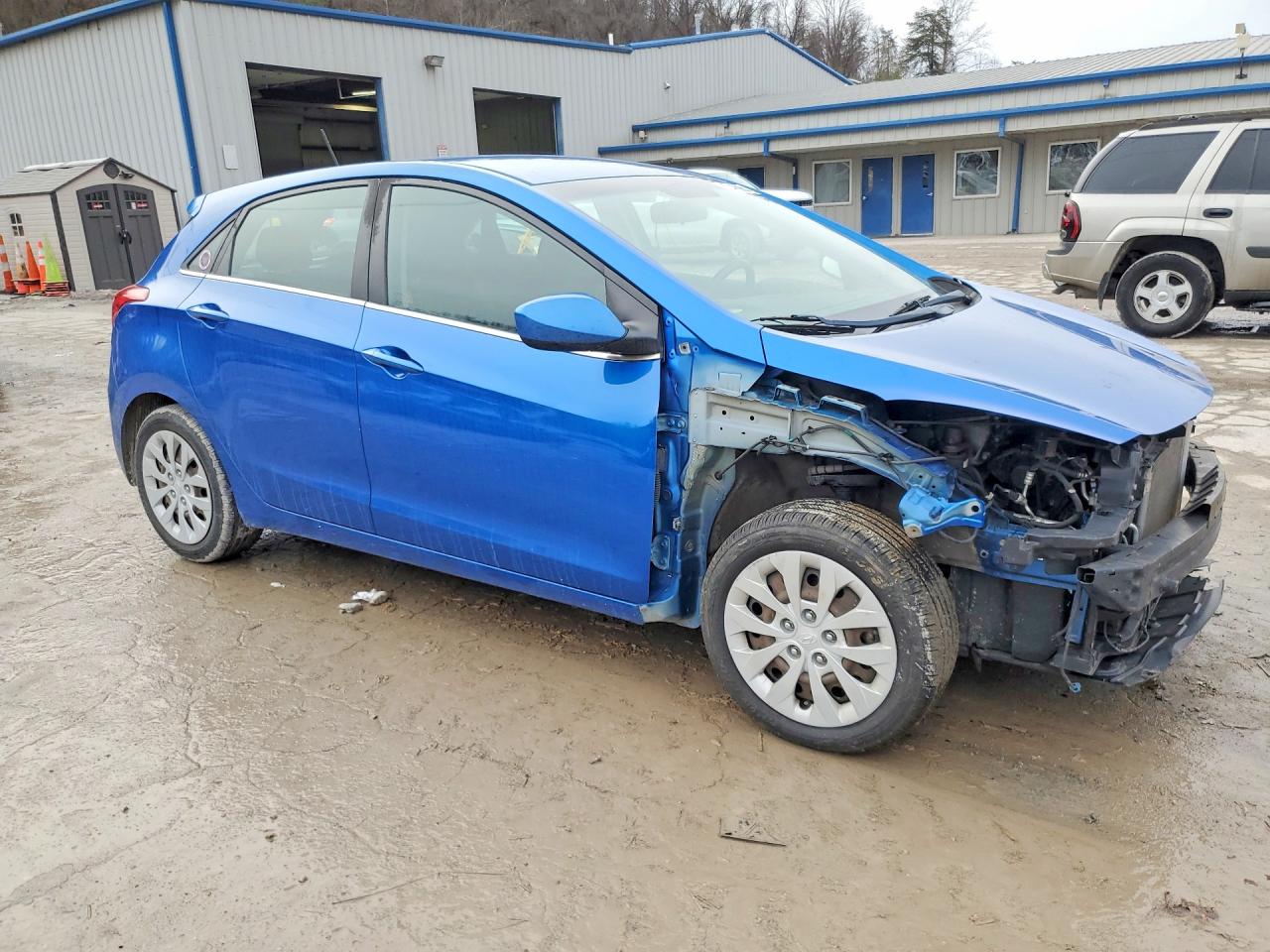 2017 HYUNDAI ELANTRA GT BASE photo 10
