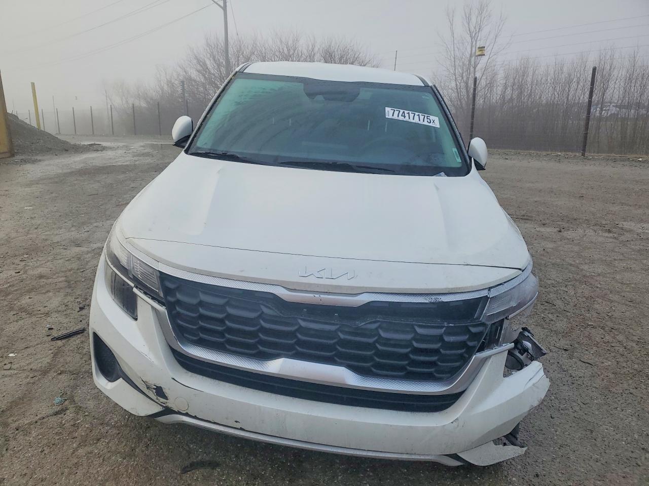 2023 KIA SELTOS LX photo 9
