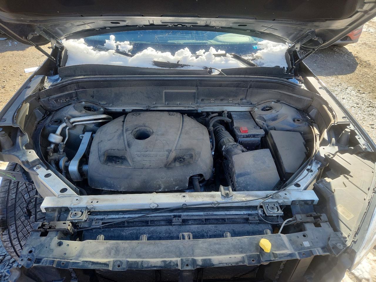 2018 VOLVO XC90 T6 photo 31